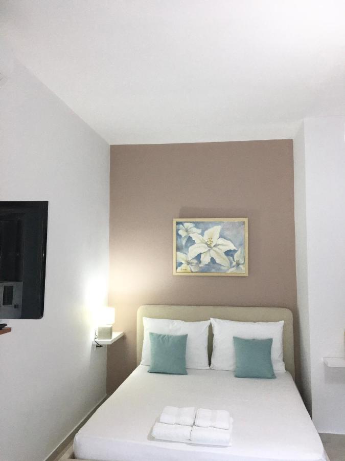 Lr Apartments Sarandë Exterior foto